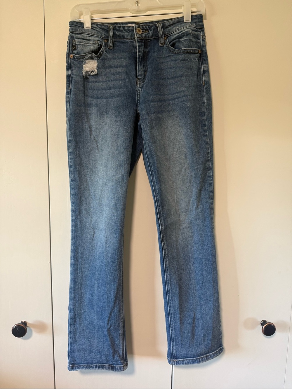 KanCan Ankle-Length Straight Leg Jeans